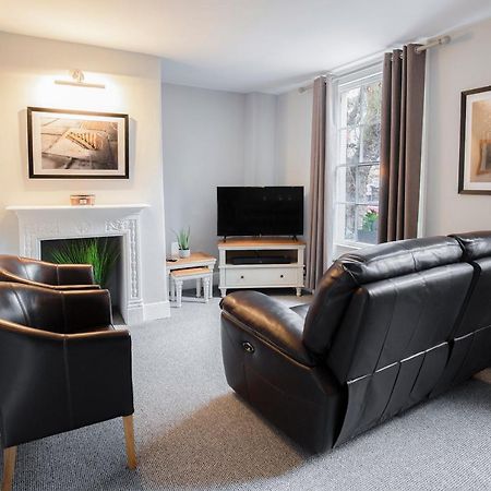The Green Leaf Apartment バース エクステリア 写真